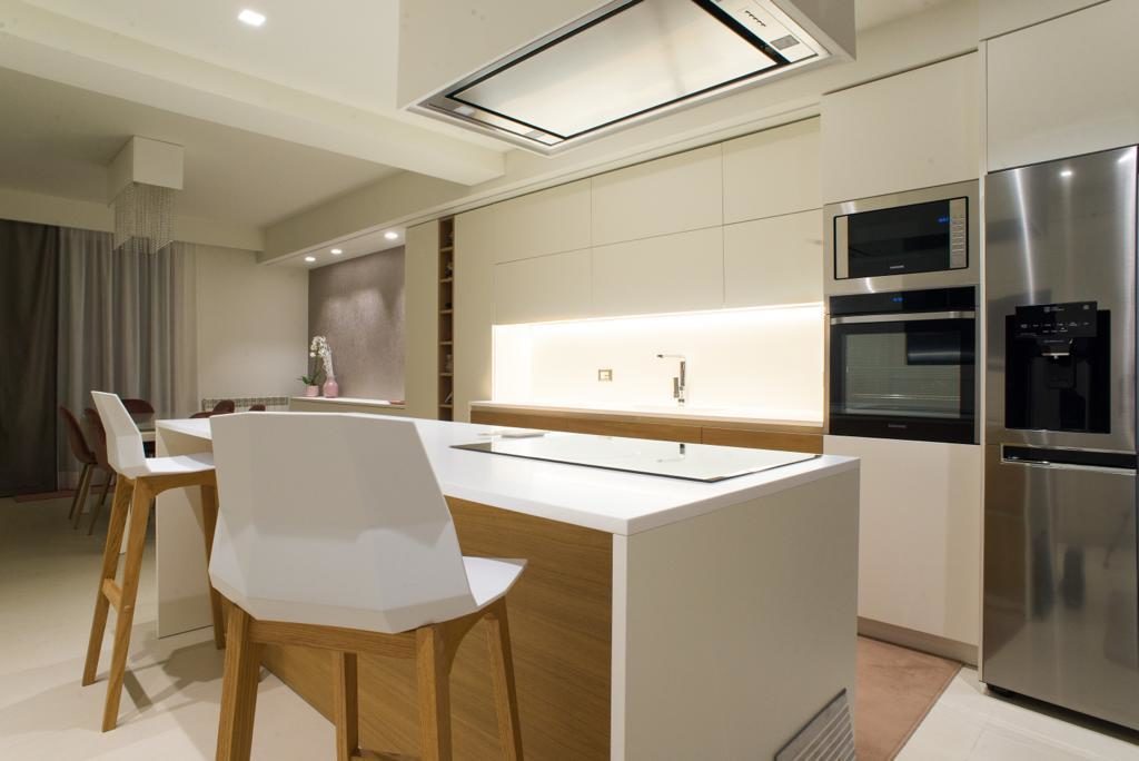 White Kitchen