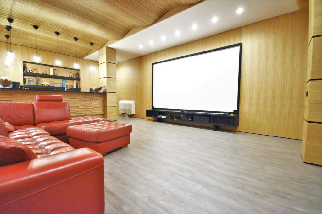 Waves Living Room
